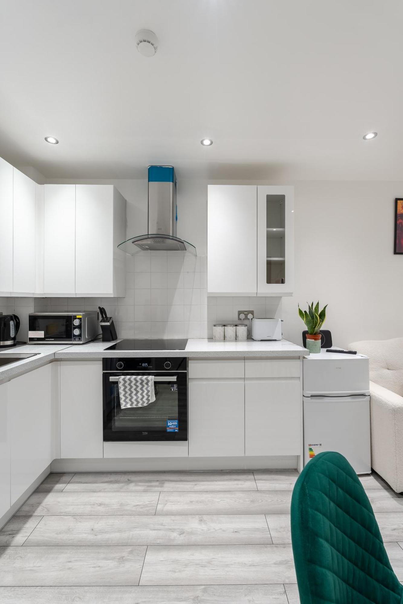 Beautiful Flat Near Central London - Entire Flat - Equipped Kitchen - Private Bathroom Exterior photo